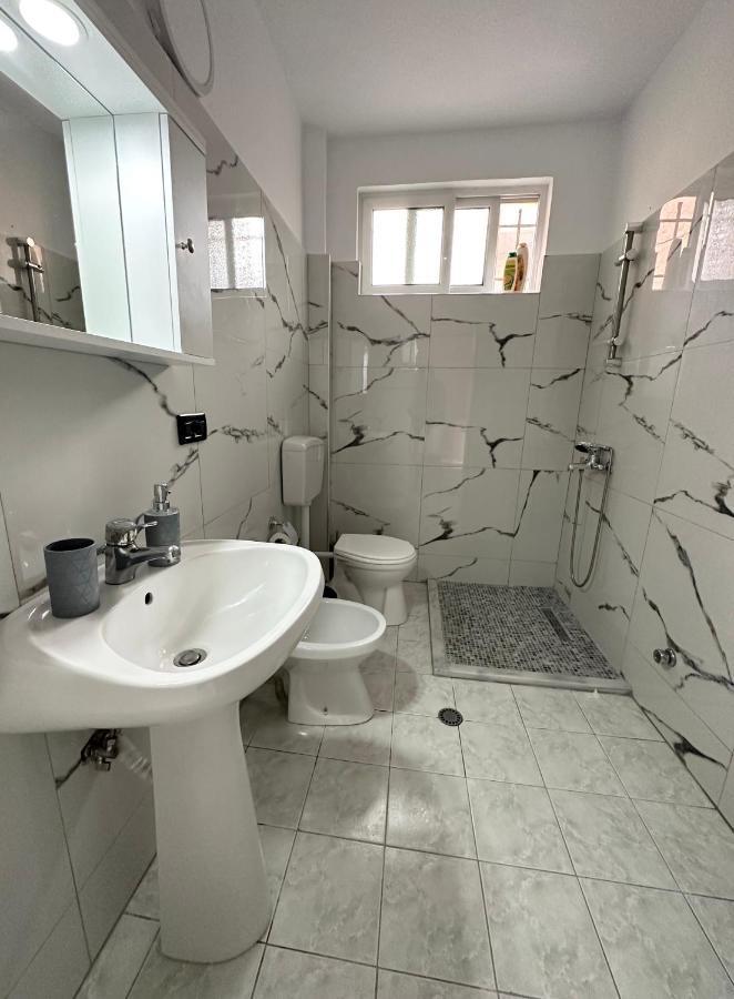 Bejart Apartment 5 Tiranë Eksteriør bilde